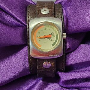 Diesel | Accessories | Diesel 3bar Dual Time Read Watch  display picture 2